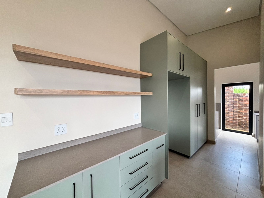 To Let 3 Bedroom Property for Rent in Helderzicht Eco Estate North West